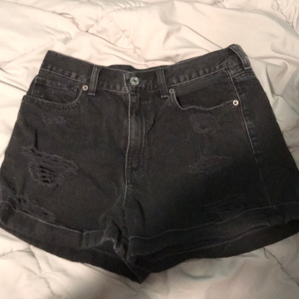 Black American Eagle jean shorts with rips